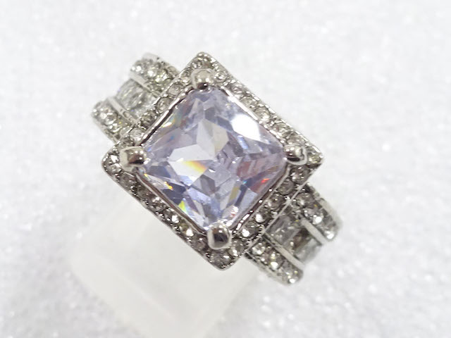 Japanese Kimono / Antique Accessories Metal